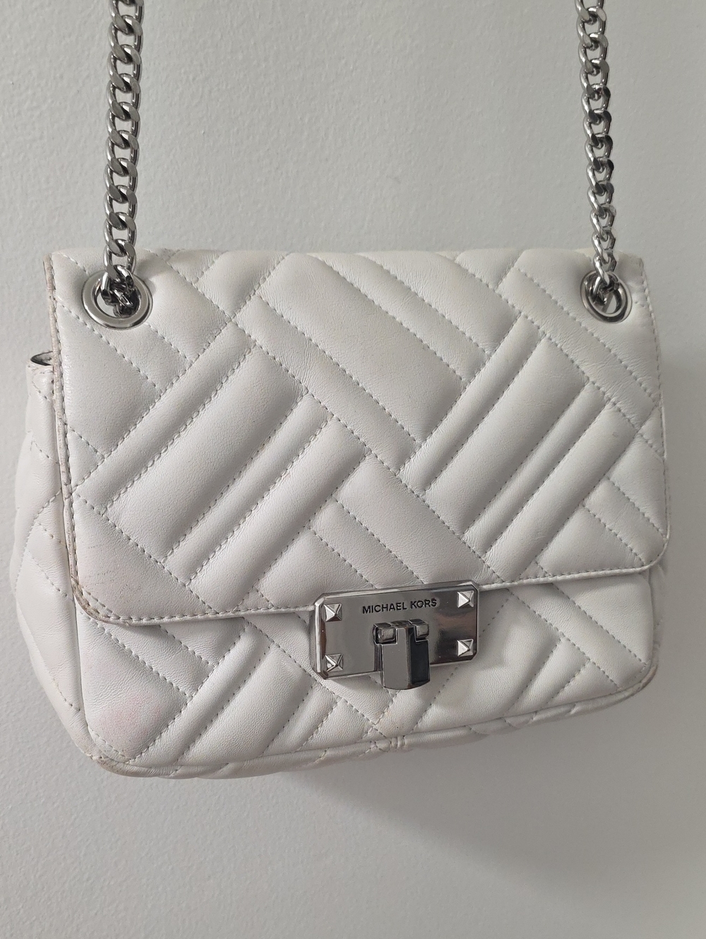 Michael Kors White Quilted Leather Peyton Shoulder Bag